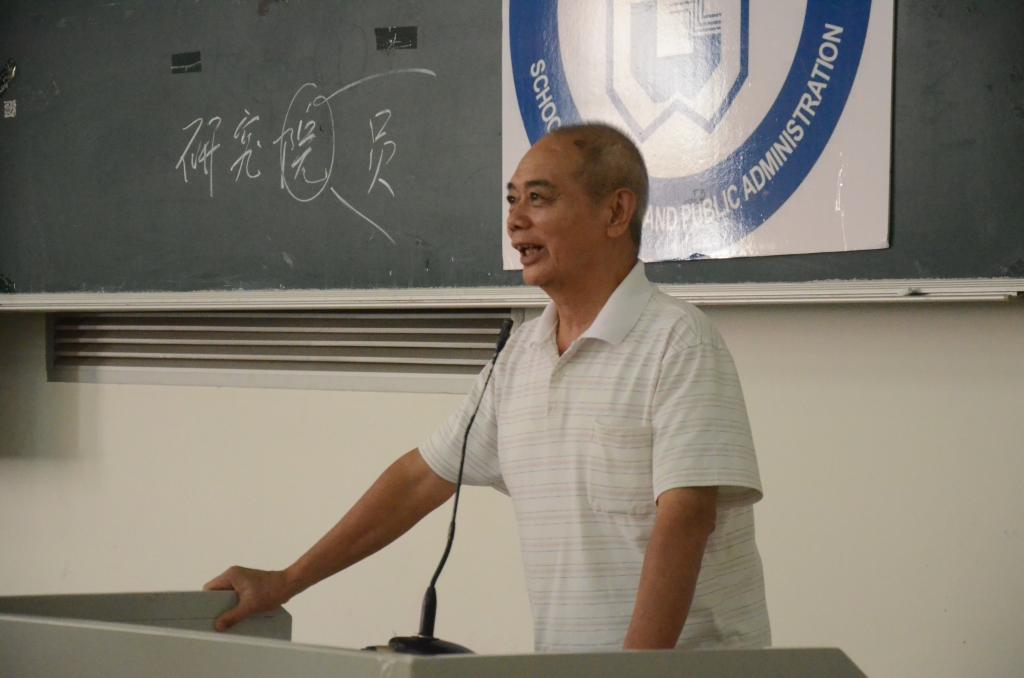 关工委冯益谦老师发言