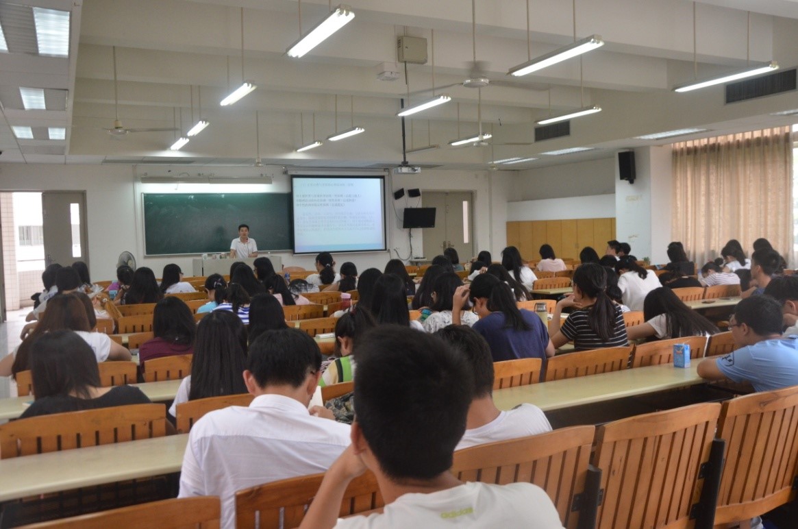 陈三峰老师开培训会